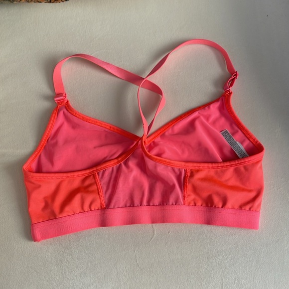Victoria Secret VXS Sport bra, mesh back, women’s Medium - Picture 8 of 8